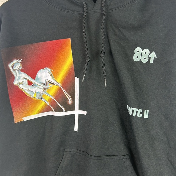 Perfect 88rising merch Hoodie pullover-Men Medium - Picture 2 of 4
